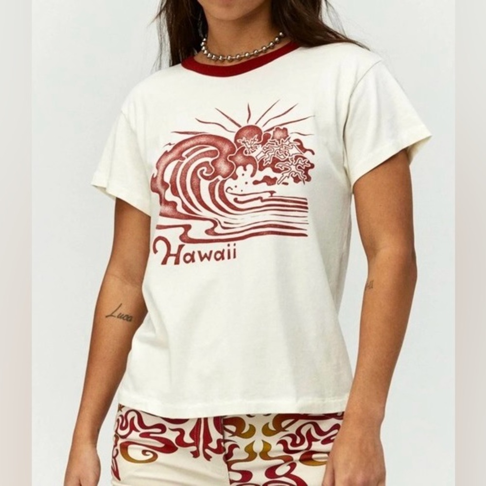 Daydreamer from Free People Hawaii Ringer Tour Tee In Stone Vintage Women’s Sz L